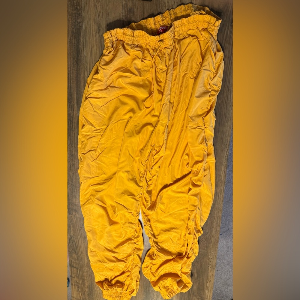 Love Golden Ruched Pants
